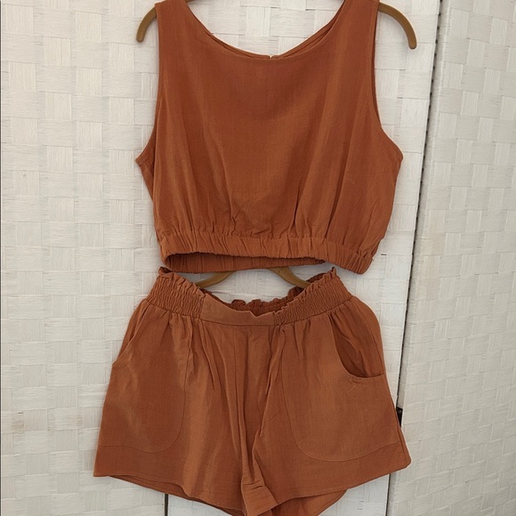 Rust Color Two-Piece Set - Picture 6 of 6